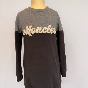 Moncler Kids Two-Tone Gray and Black Sweatshirt